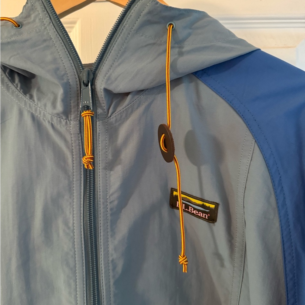 L.L. Bean Men's Mountain Classic Anorak, Multi-Color - Medium - Picture 2 of 5